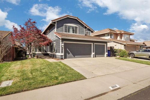 8866 Starfall Way, Elk Grove, CA, 95624 | Card Image
