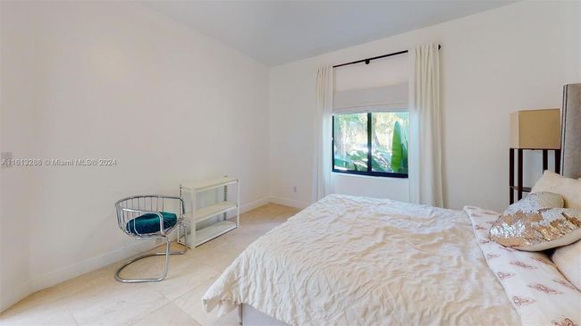 1028 88 Th St, House other with 5 bedrooms, 4 bathrooms and null parking in Surfside FL | Image 20