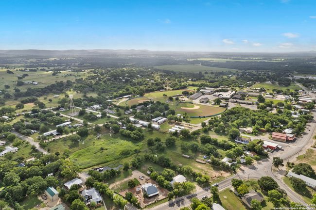2.743 ACRES Robertson Creek Rd, Home with 0 bedrooms, 0 bathrooms and null parking in Medina TX | Image 6