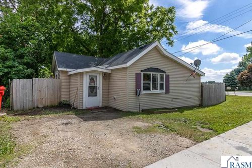 205 Sw 1st Street, Dodge Center, MN, 55927 | Card Image