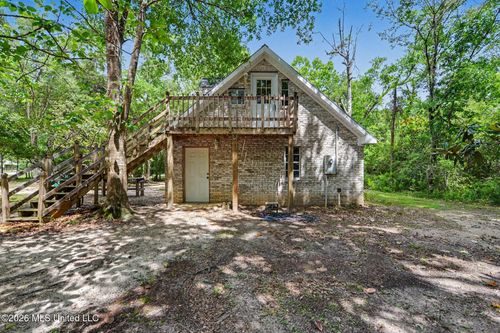 5900 Brown Rd, Ocean Springs, MS, 39564-7512 | Card Image