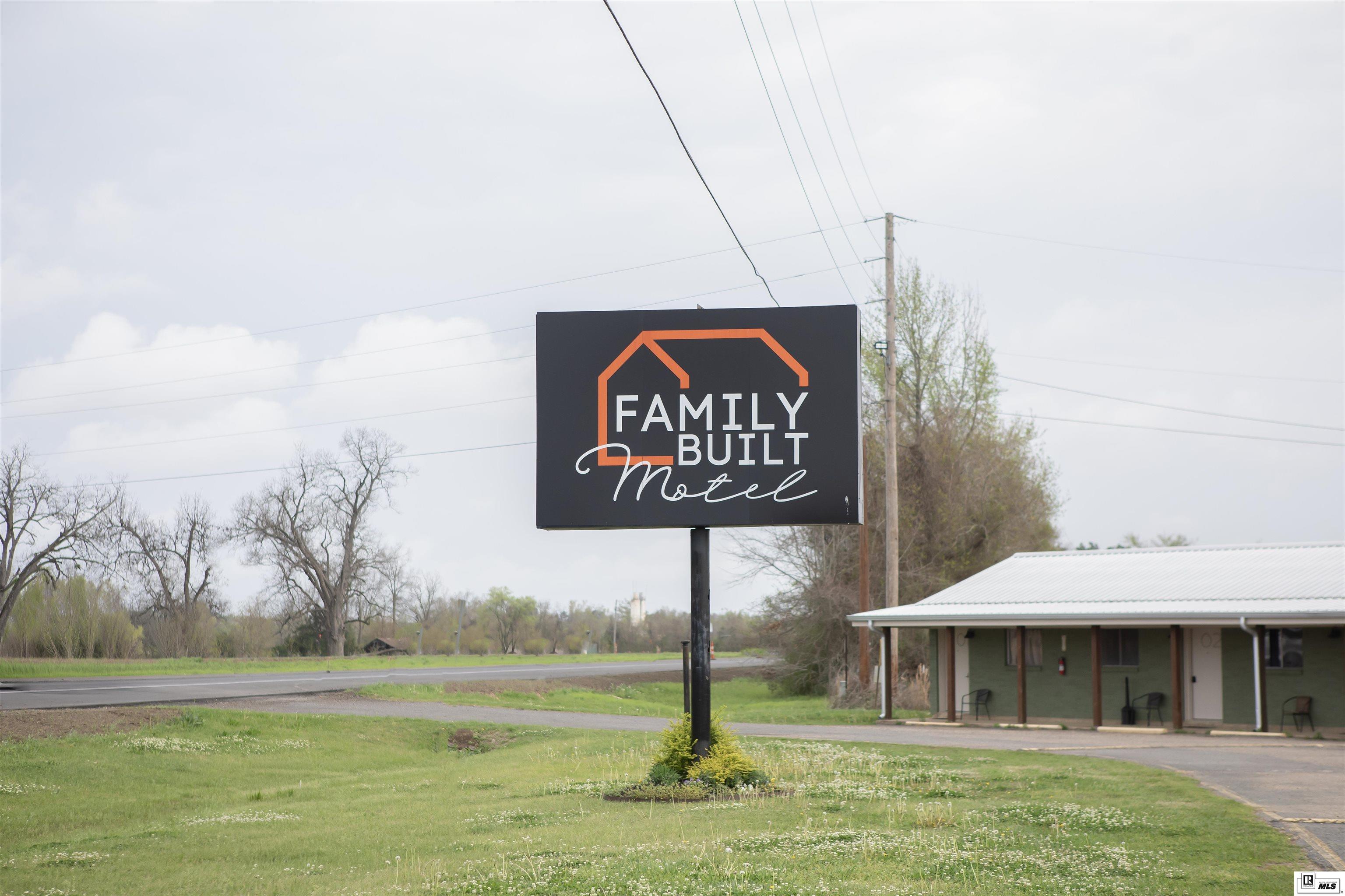 6199 Hwy 165, Columbia, LA 71418-4008