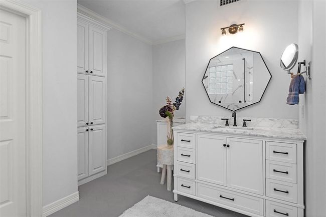 11592 Grandview Dr, House other with 4 bedrooms, 5 bathrooms and 3 parking in Montgomery TX | Image 24
