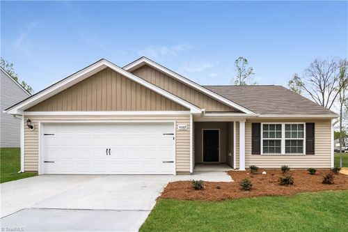 4067 Meredith Woods Ln, Winston Salem, NC, 27107-6975 | Card Image