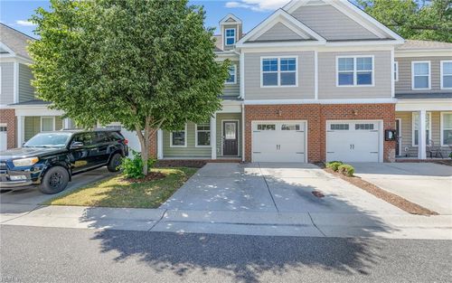 5536 Crown Grant Way, Virginia Beach, VA, 23455-6775 | Card Image