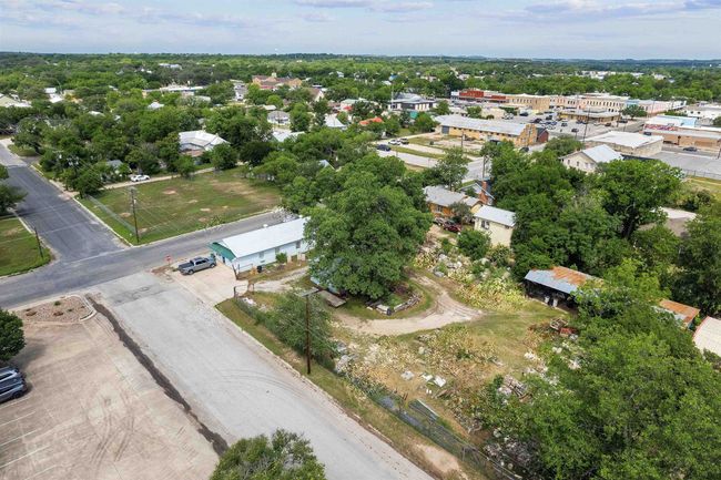 401 E 6 Th St, Home with 0 bedrooms, 0 bathrooms and null parking in Lampasas TX | Image 4