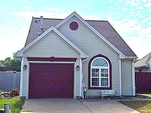 10028 Galleon Ct, Evansville, IN, 47725-8177 | Card Image