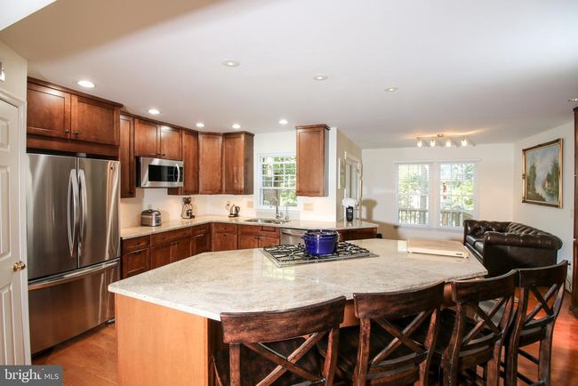1392 Park Garden Ln, Townhouse with 3 bedrooms, 4 bathrooms and null parking in RESTON VA | Image 9