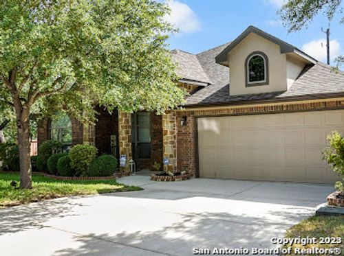 818 Grove Bnd, San Antonio, TX, 78253-5371 | Card Image