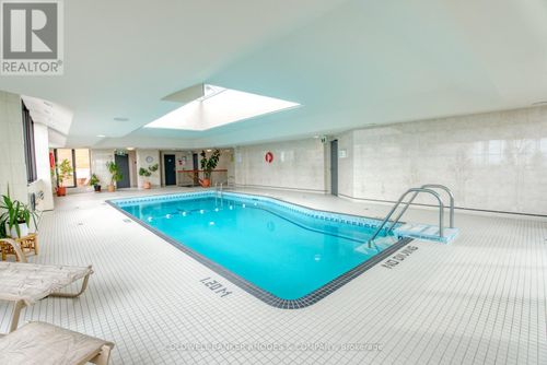 1105-556 Laurier Ave W, Ottawa, ON, K1R7X2 | Card Image