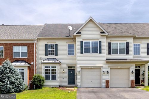 206 London Downs Cir, STEPHENS CITY, VA, 22655-4848 | Card Image