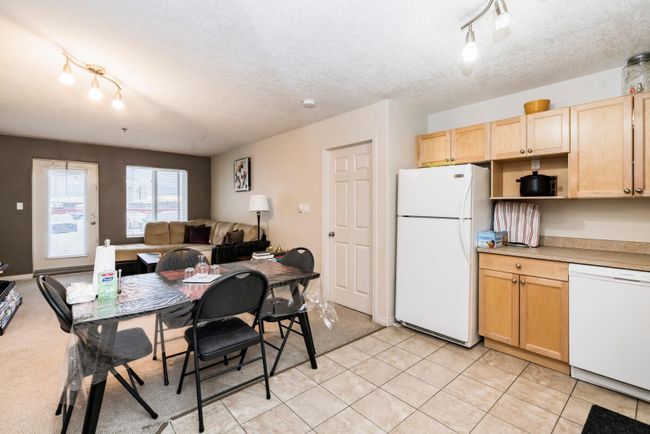 106 - 9810 96 Street, Home with 2 bedrooms, 2 bathrooms and 1 parking in Grande Prairie AB | Image 7