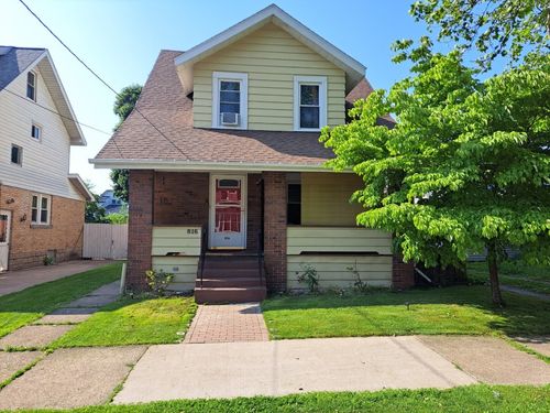 816 W 28th St, Erie, PA, 16508-3212 | Card Image