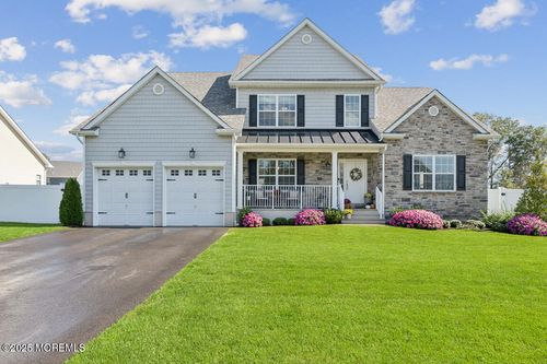 7 Kevin Ct, Bayville, NJ, 08721-2257 | Card Image