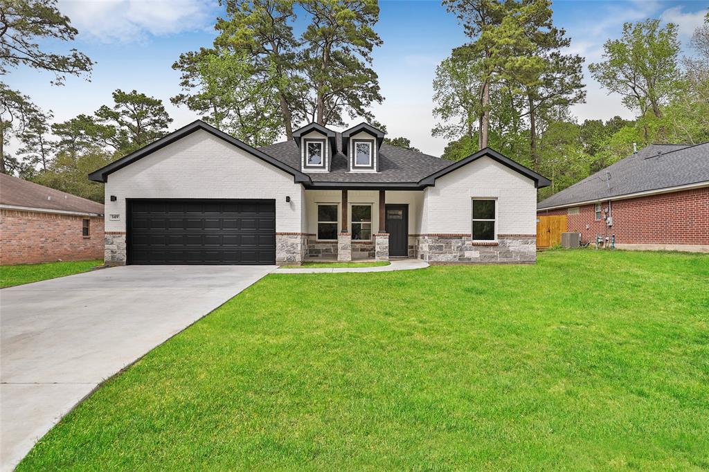 Linden Ln, Liberty, TX 77575