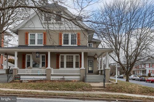 229 Cocoa Ave, HERSHEY, PA, 17033-1599 | Card Image