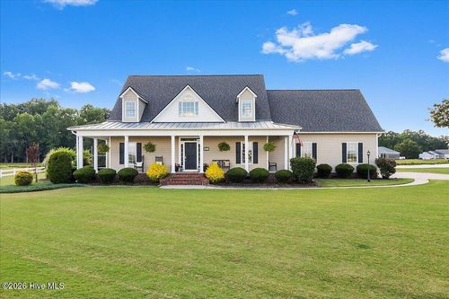 3631 Fountain Hill Dr, Grifton, NC, 28530-8411 | Card Image