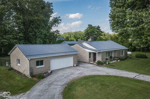3326 W Us Highway 36, Danville, IN, 46122-8769 | Card Image