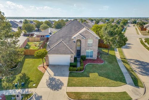 2752 Stallion Dr, Little Elm, TX, 75068-5410 | Card Image