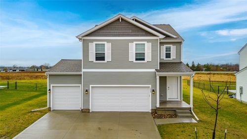 1024 Cove Street Se, Bondurant, IA, 50035 | Card Image