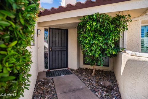 805 E Corte Oro, Phoenix, AZ, 85020-3774 | Card Image