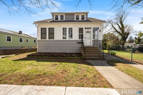 31 Arden St, New Haven, CT, 06512-3902 | Card Image