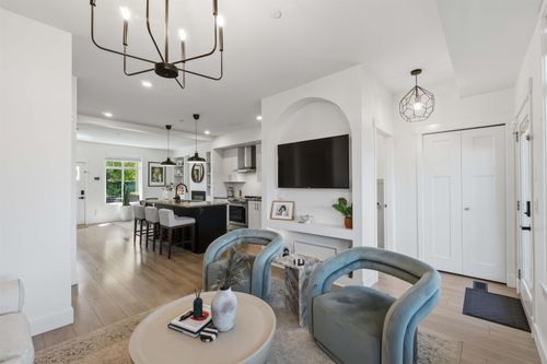 20363 82 Ave, Langley, BC, V2Y0S3 | Card Image