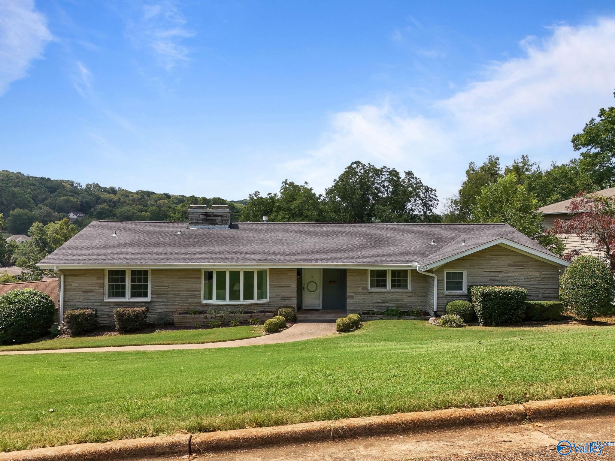 Shades Crest Rd, Huntsville, AL 35801 #1