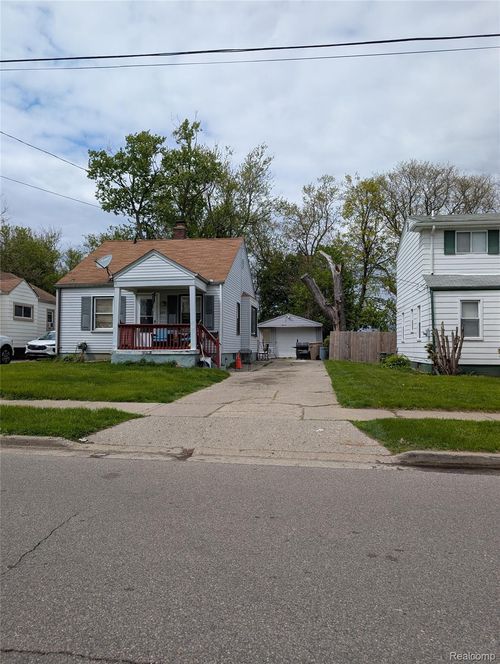 309 Michigan Ave, Pontiac, MI, 48342-2537 | Card Image