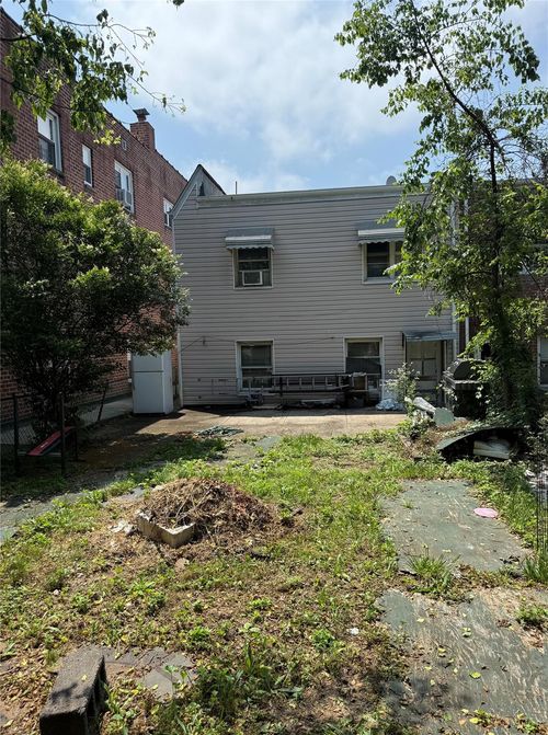 2928 Fenton Ave, Bronx, NY, 10469-5506 | Card Image