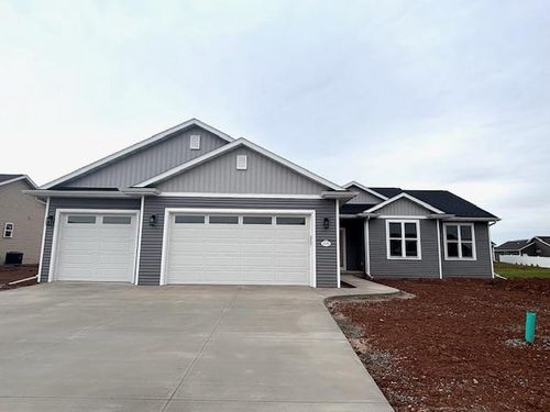 2070 Bear Paw Trail, KAUKAUNA, WI, 54130 | Card Image