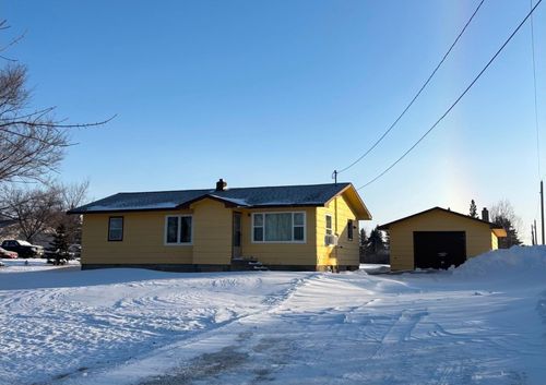 18829 Frontage Rd, Detroit Lakes, MN, 56501-7957 | Card Image