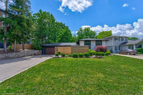 65 Lang Cres, Kitchener, ON, N2K1P4 | Card Image