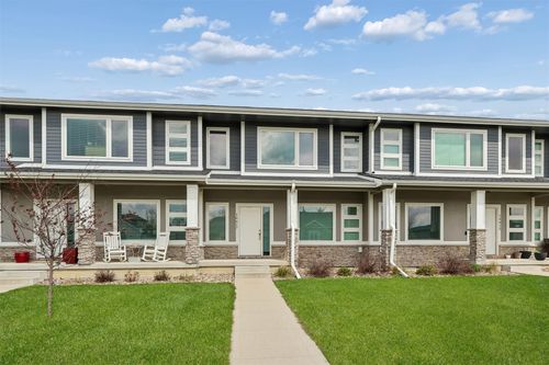 16617 Wilden Drive, Clive, IA, 50325 | Card Image