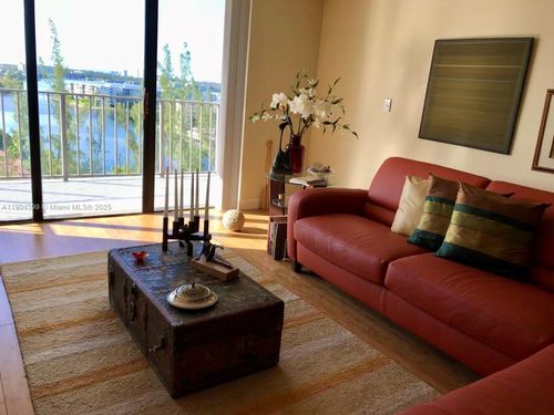 apt-1103-18151 31st Ct, Aventura, FL, 33160-2663 | Card Image