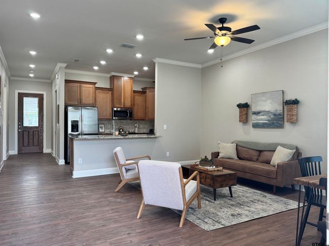 9149 Cr 273   115, Townhouse with 2 bedrooms, 2 bathrooms and null parking in Tyler TX | Image 16