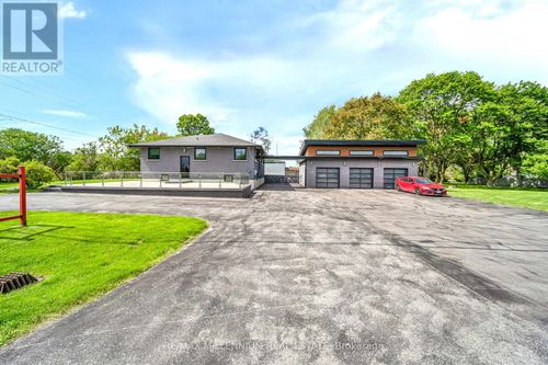 31 Old Lake Ridge Road, Whitby, ON, L1P1K1 | Card Image