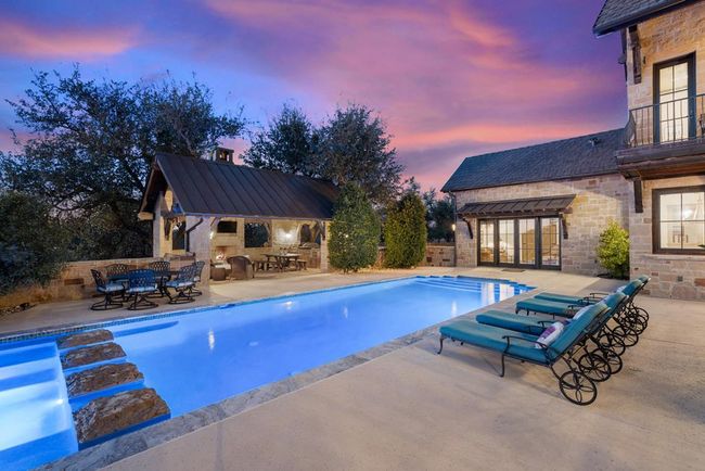 Stunning pool with pavilion | Image 49