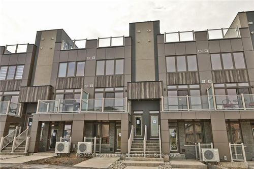 8-261 Skinner Rd, Waterdown, ON, L8B1W6 | Card Image