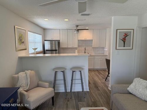 870 Sailfish Dr, Atlantic Beach, FL, 32233-4217 | Card Image