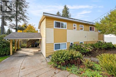 1689 Robb Ave, House other with 4 bedrooms, 3 bathrooms and 2 parking in Comox BC | Image 1