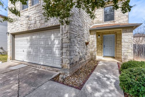 721 New Bridge Dr, Kyle, TX, 78640-5542 | Card Image