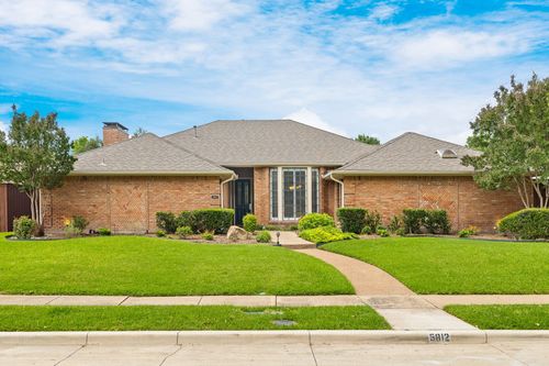5812 Gallant Fox Ln, Plano, TX, 75093-4511 | Card Image