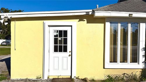 b-3001 W Waters Avenue, TAMPA, FL, 33614 | Card Image