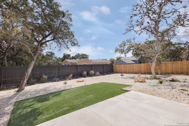 421 Rainbow Dr, House other with 3 bedrooms, 2 bathrooms and null parking in Lakehills TX | Image 26