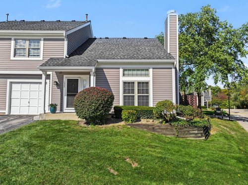 1348 Knollwood Dr, Palatine, IL, 60067-2081 | Card Image