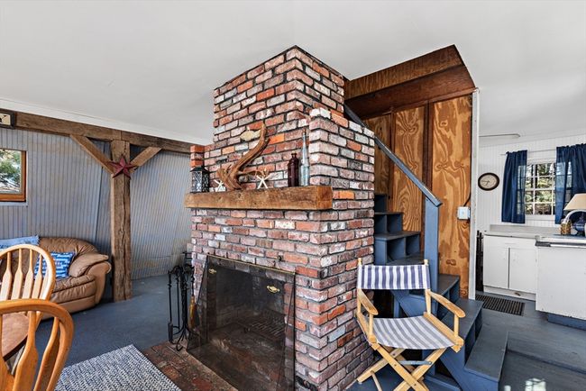 4 Smelt Pond Rd, House other with 2 bedrooms, 1 bathrooms and 4 parking in Kingston MA | Image 8