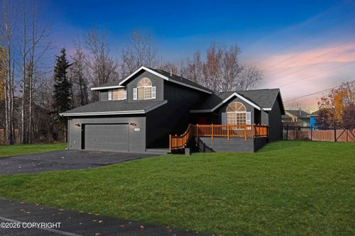 1320 S Felton St, Palmer, AK, 99645-8314 | Card Image