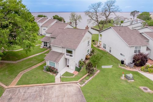27-400 Echo Ln, Livingston, TX, 77351-0901 | Card Image