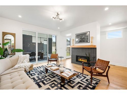 4227 Mariposa St, Denver, CO, 80211-2530 | Card Image